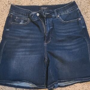 Judy Blue Dark Blue Jean Shorts